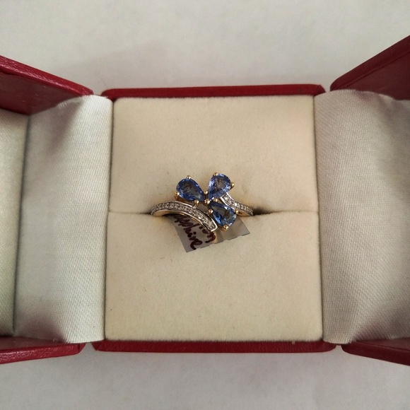 SOLD!! Genuine Sapphire & Diamond Ring 14K Gold - Picture 2 of 7
